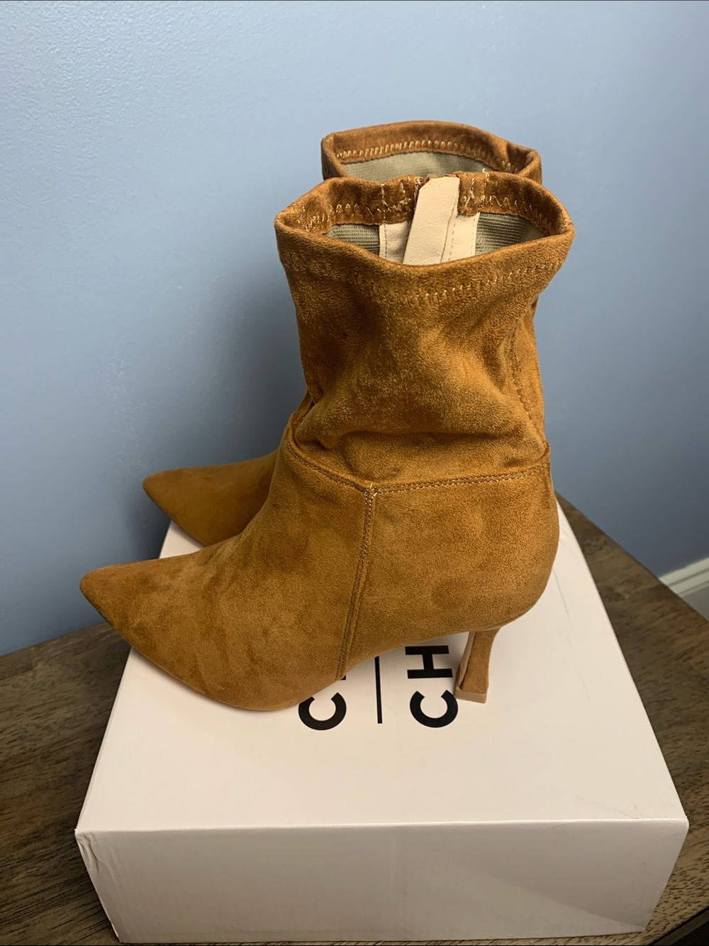 Chase + Chloe Mauri-3 Faux Suede Bootie 3” Zip Heel Closure Pointed Toe NIB Sz 8